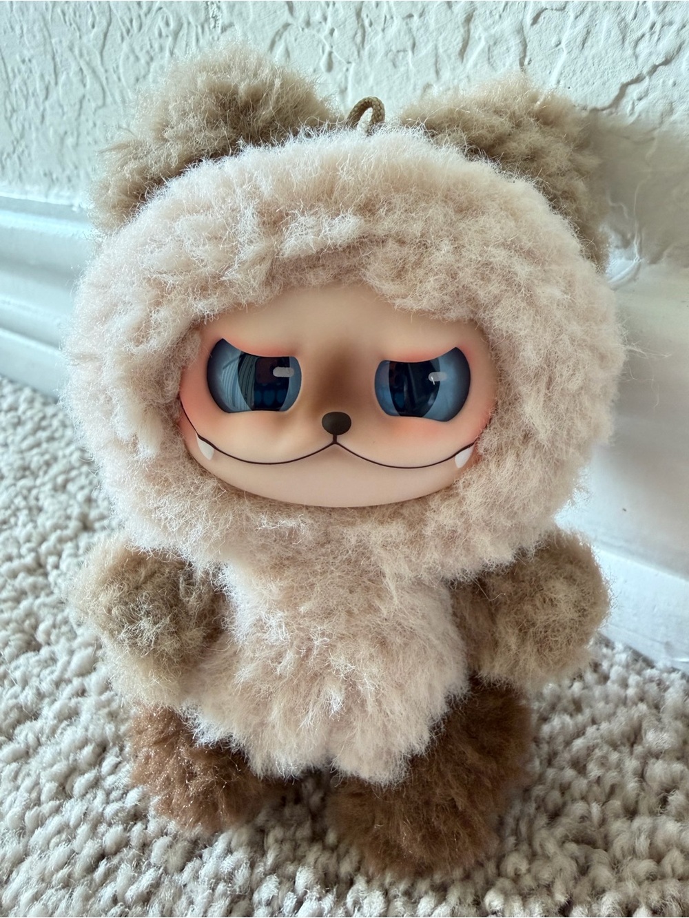 Adorable GISMOW MOW plush in tan/brown color!